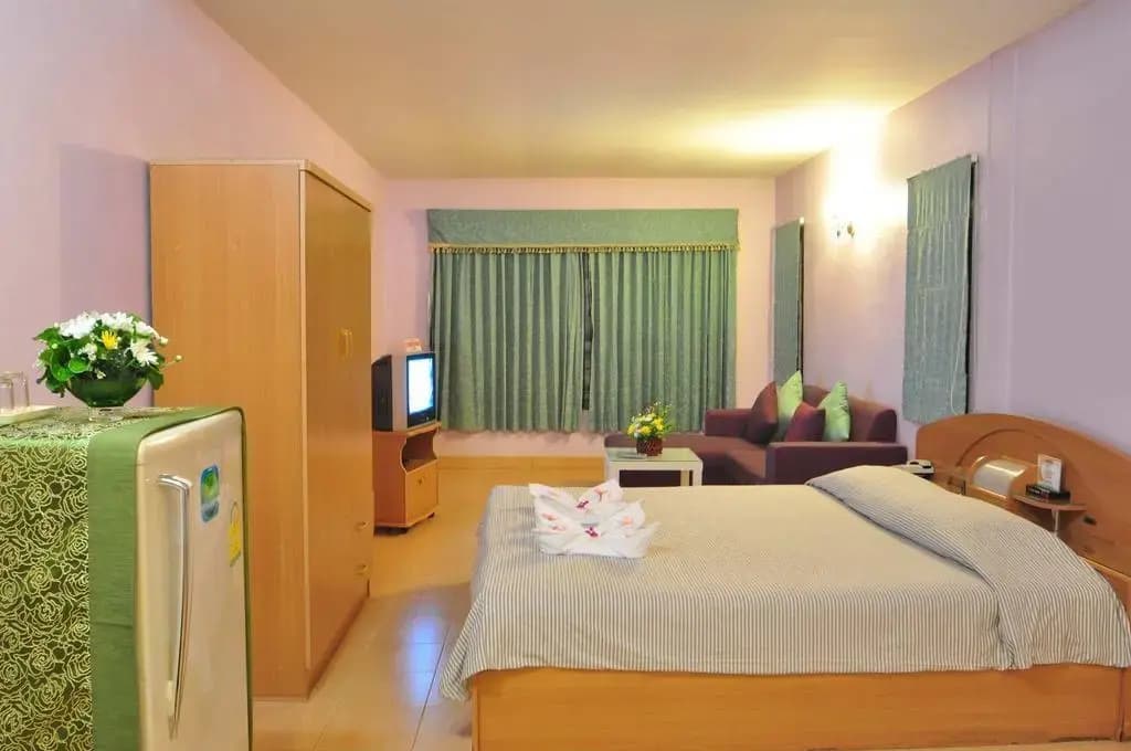Hotel photo 2