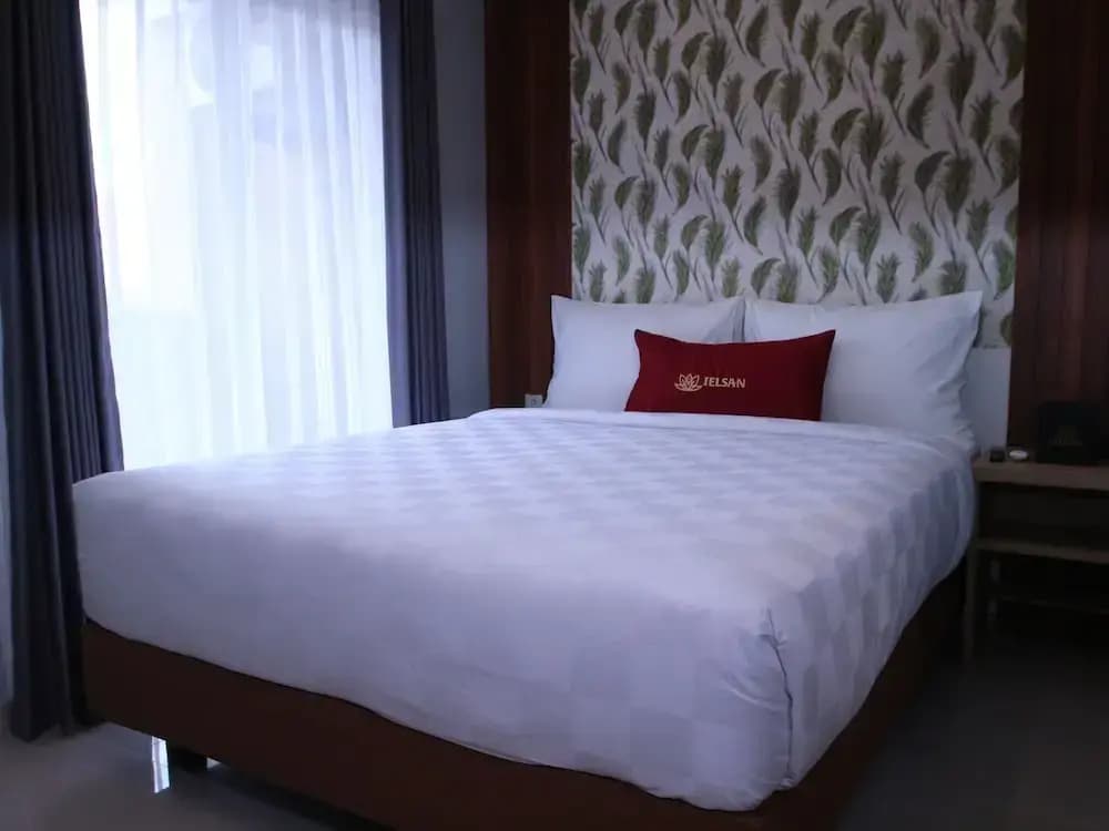 Comfort room