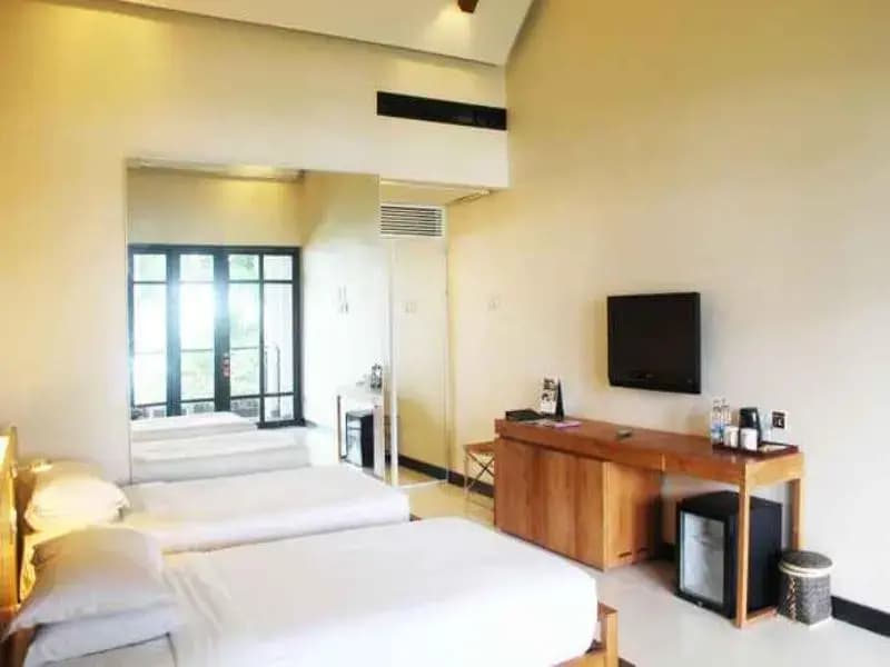 Standard Double room with balcony full double bed