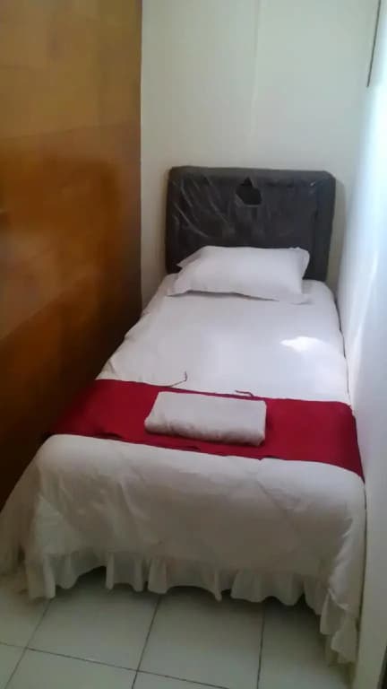 Economy Capsule