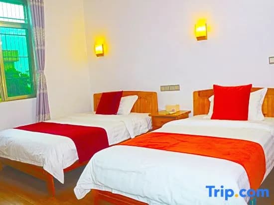 Standard Double room with mountain view full double bed