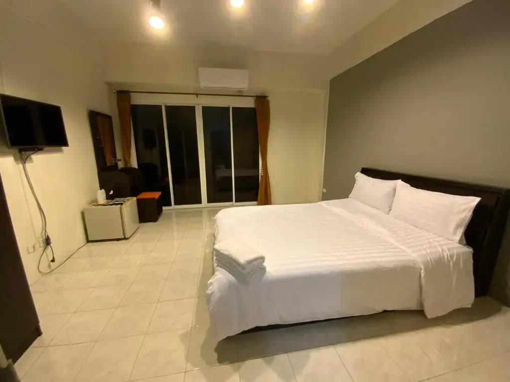 Standard Double room full double bed
