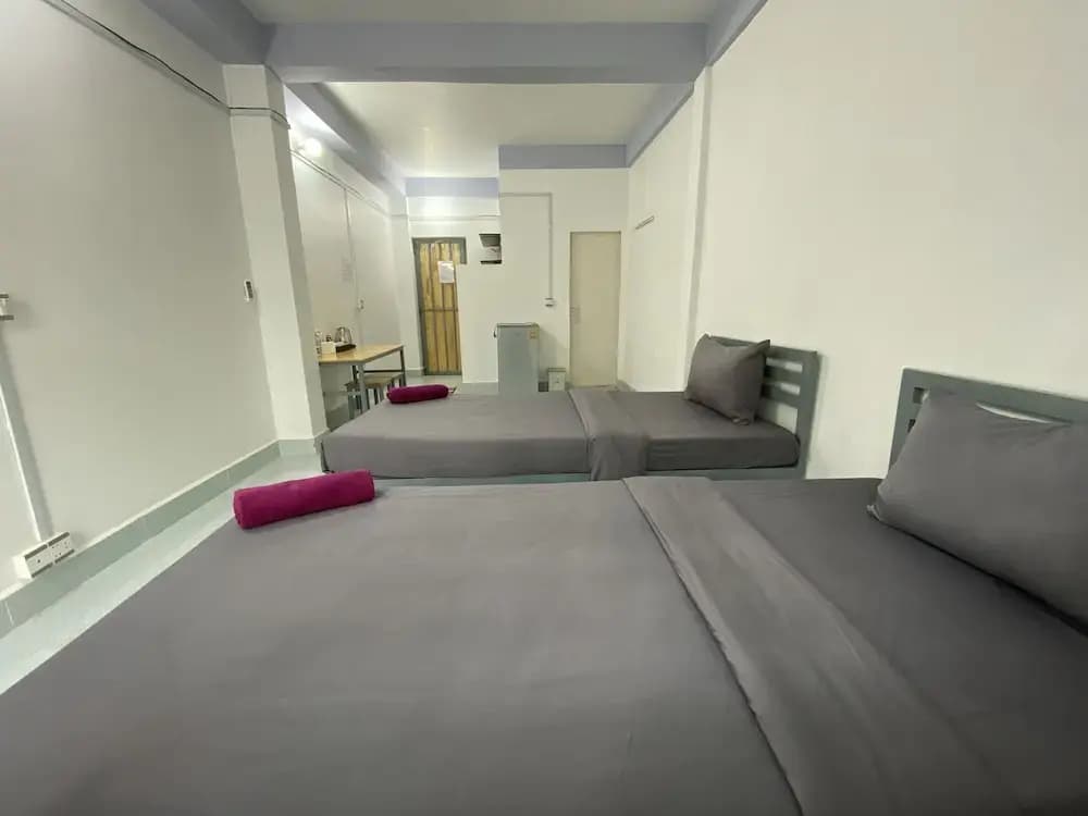Deluxe Double room twin beds