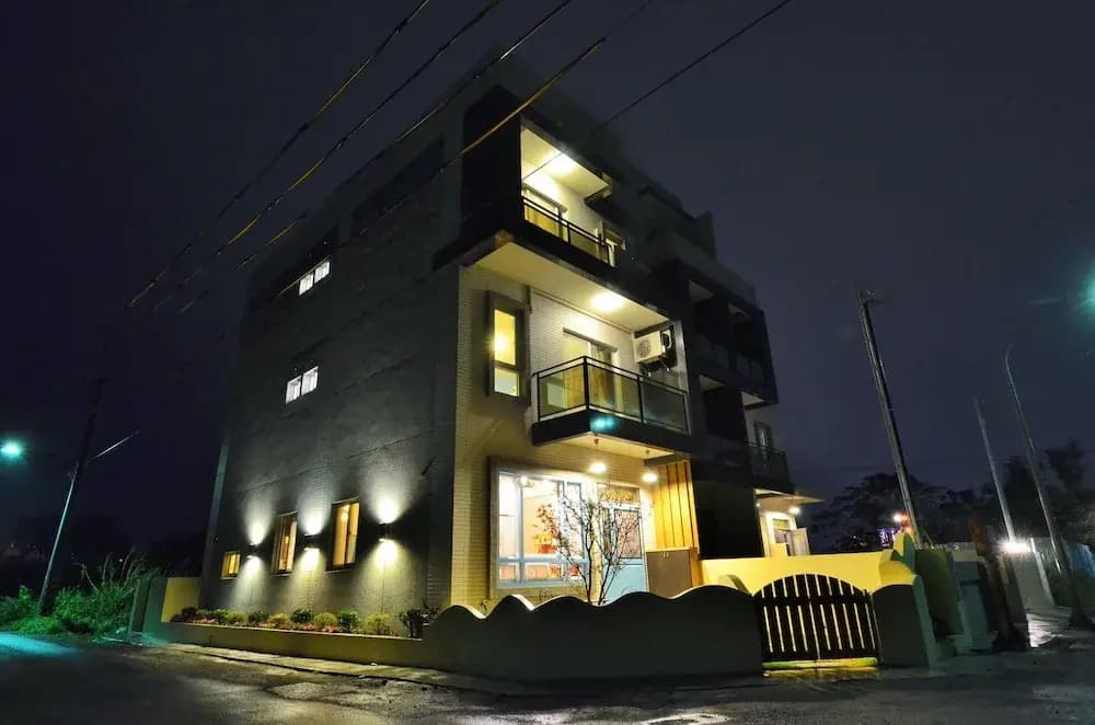Hotel photo 1