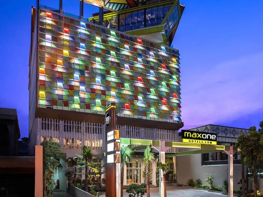 Hotel photo 1