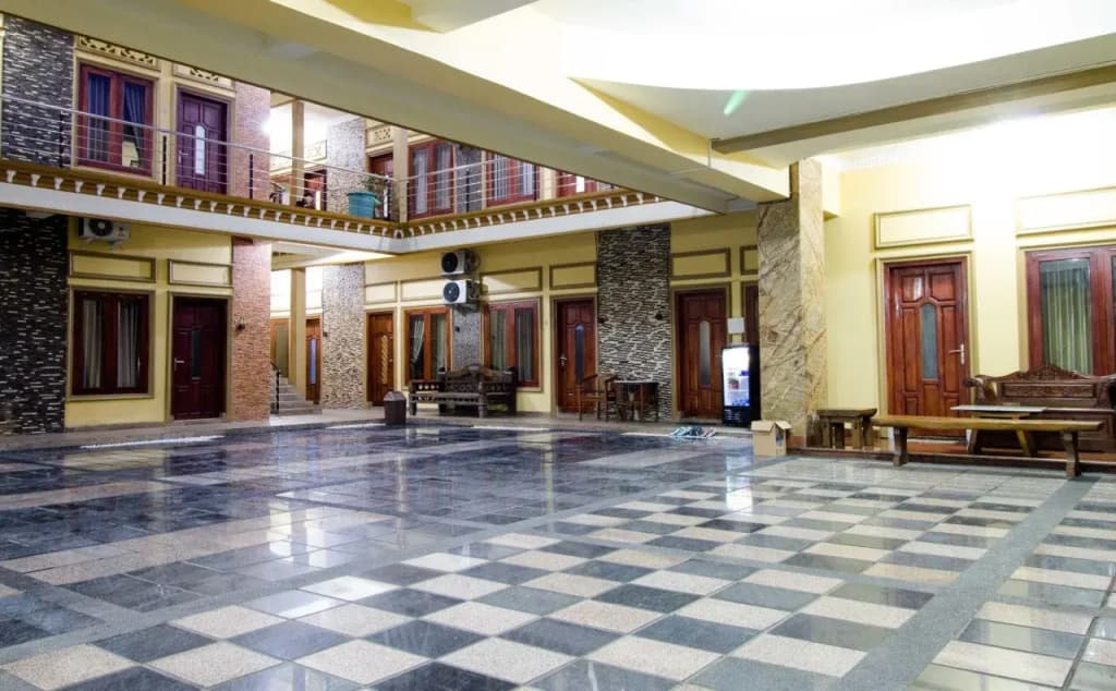 Hotel photo 1