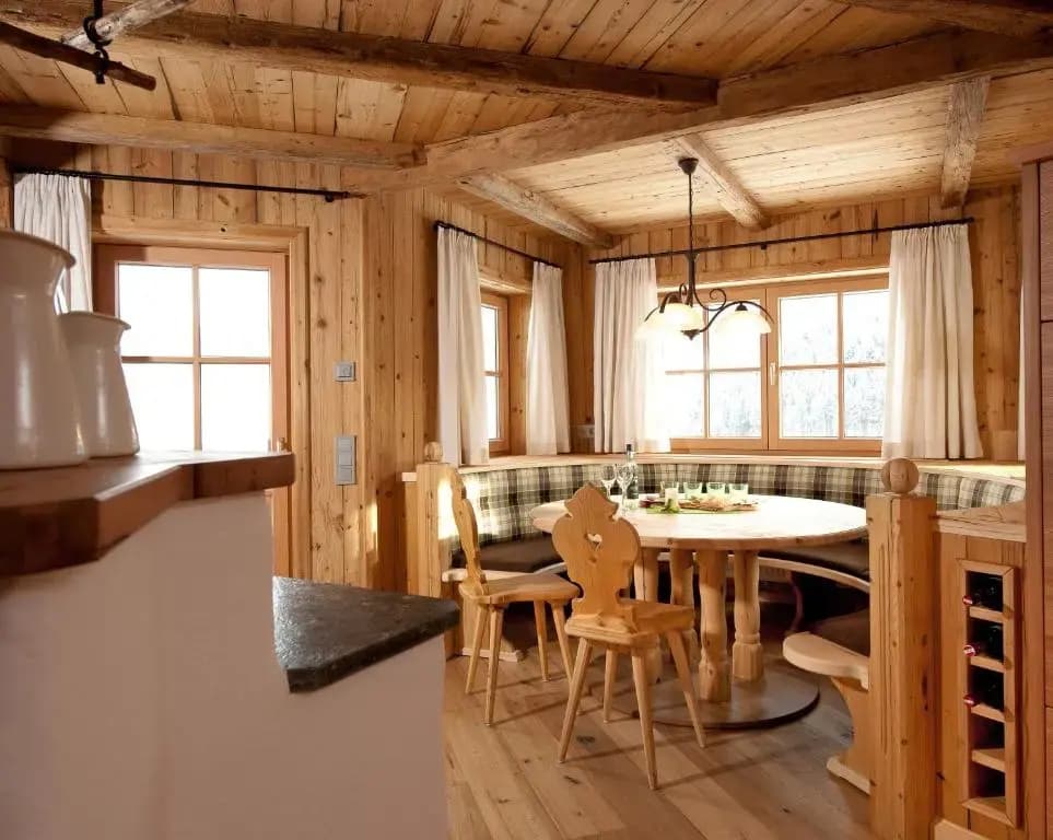 3 Bedrooms Apartment with balcony