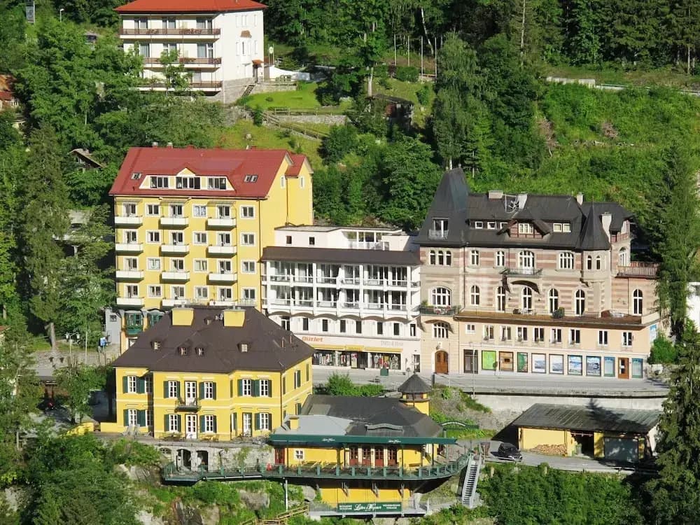 Hotel photo 1