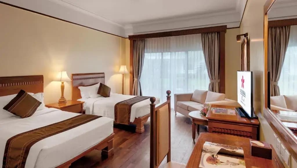 Superior Ocean Wing Double room twin beds