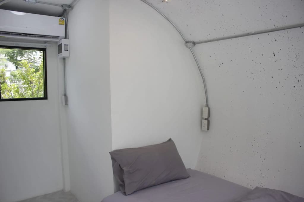 Standard Single room single bed