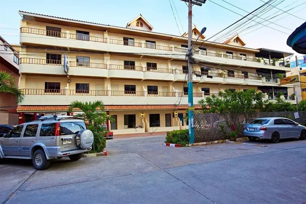 Hotel photo 11