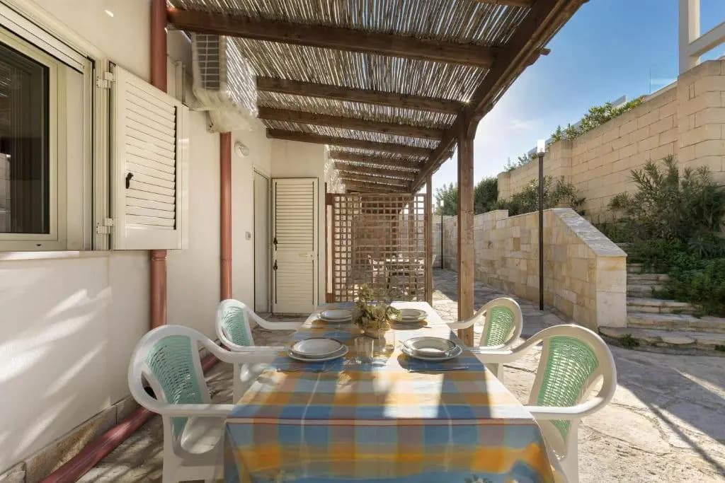 2 Bedrooms Cottage