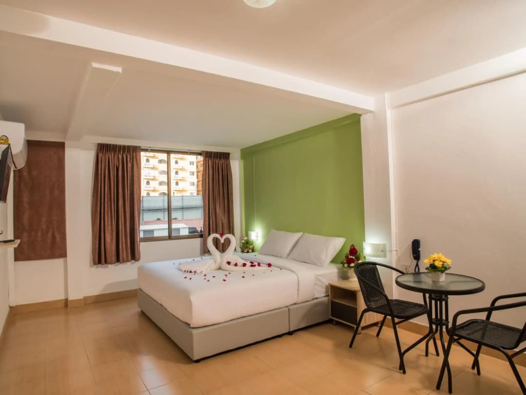 Hotel photo 12