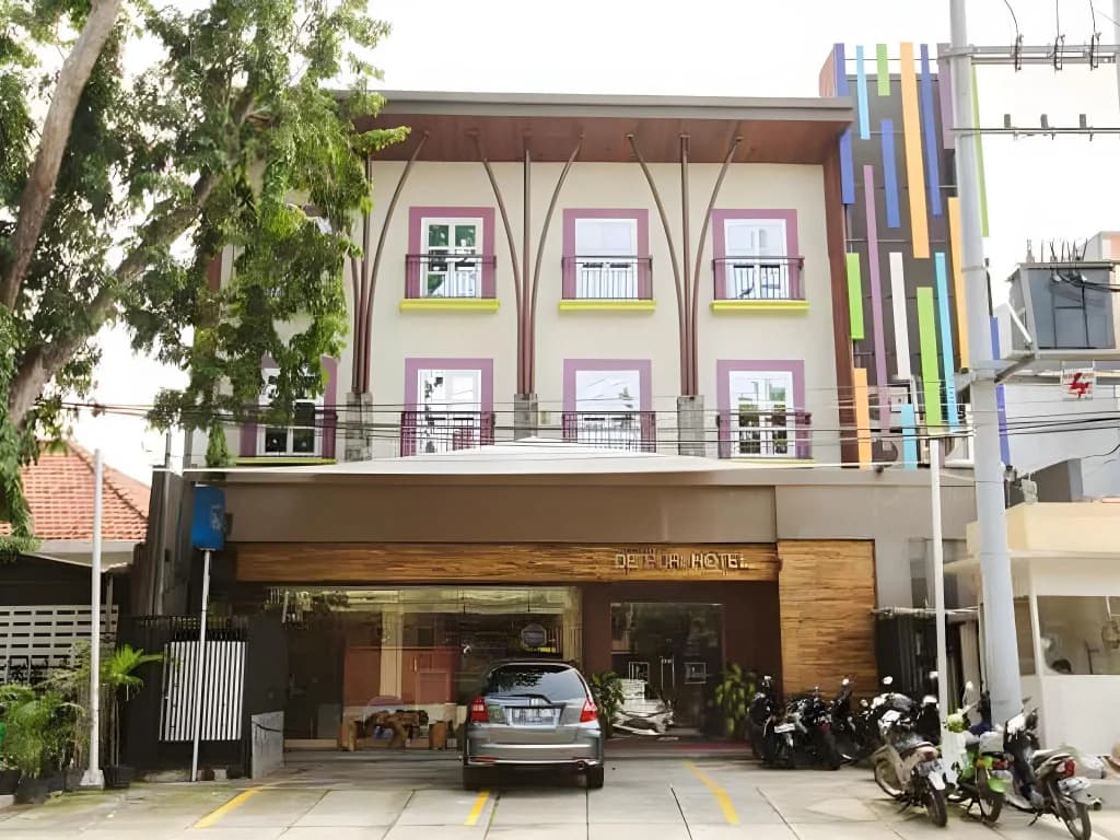 Hotel photo 1