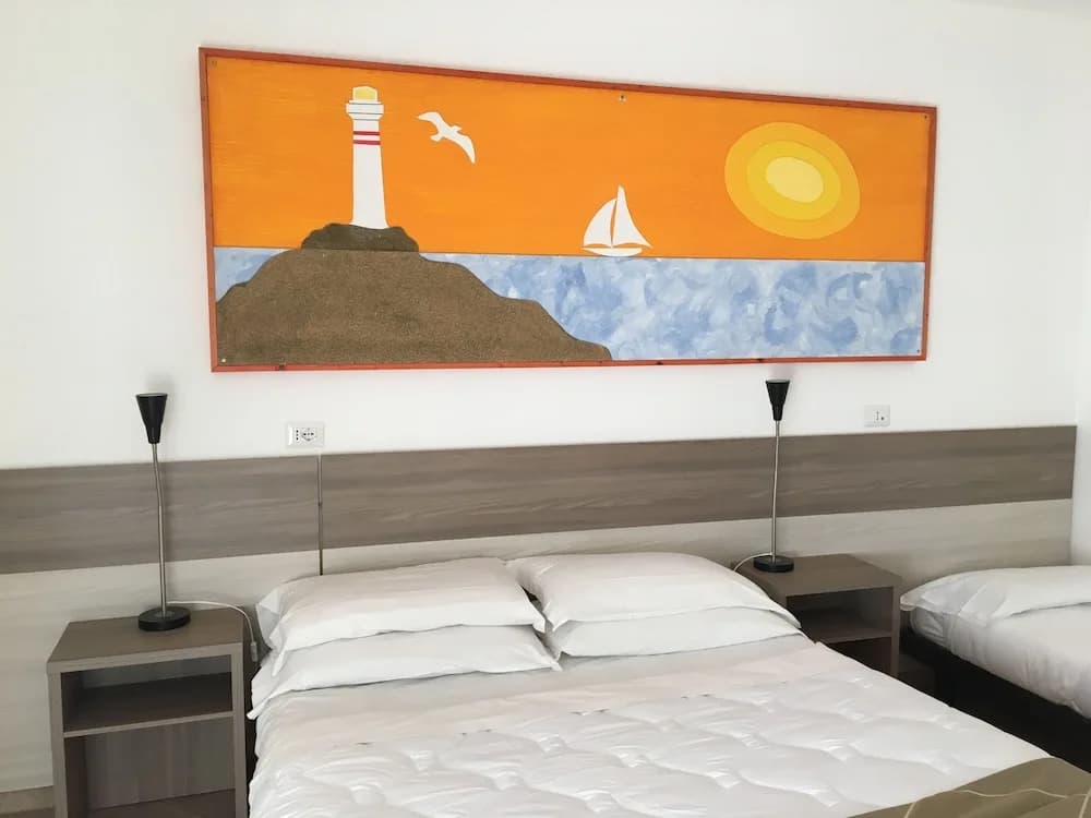 Standard Quadruple room with balcony