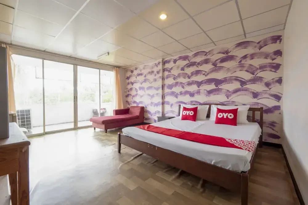 Premier room