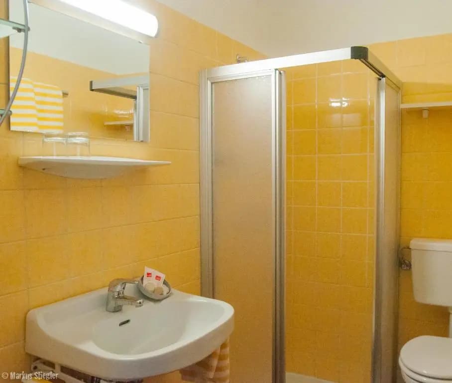Standard Double room with balcony full double bed