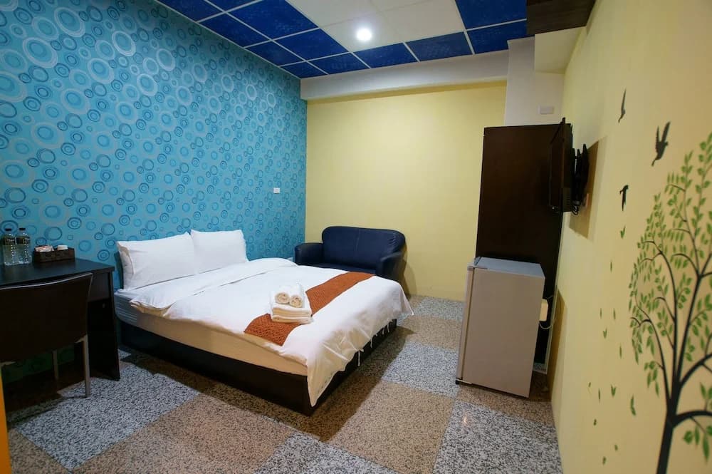 Economy Double room full double bed
