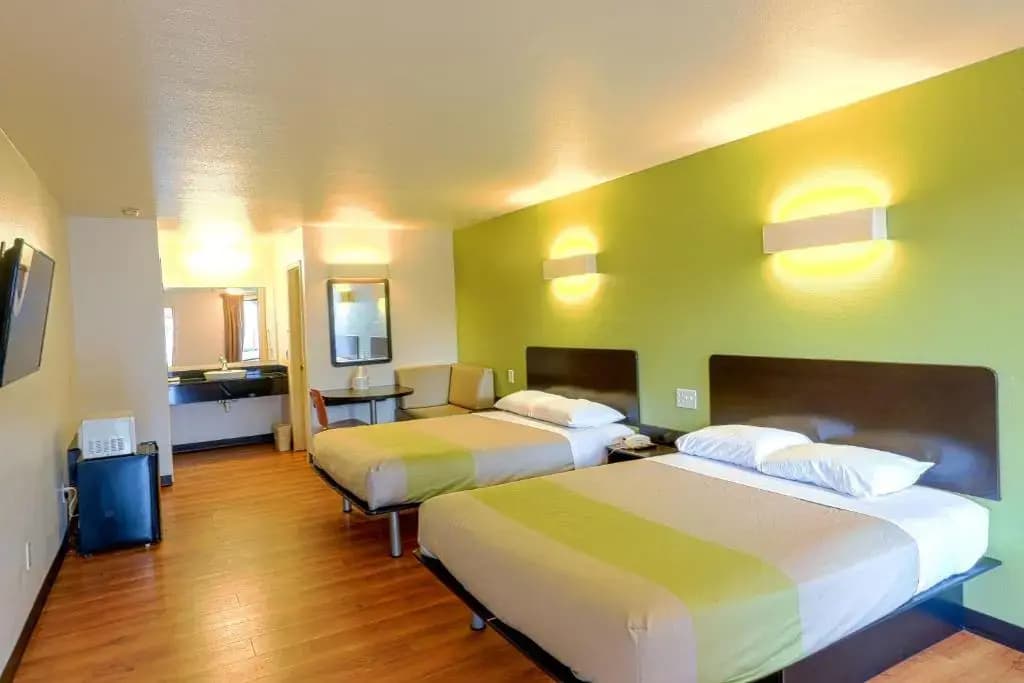 Deluxe Quadruple room