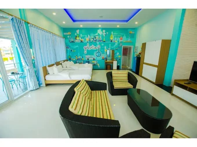 Hotel photo 12