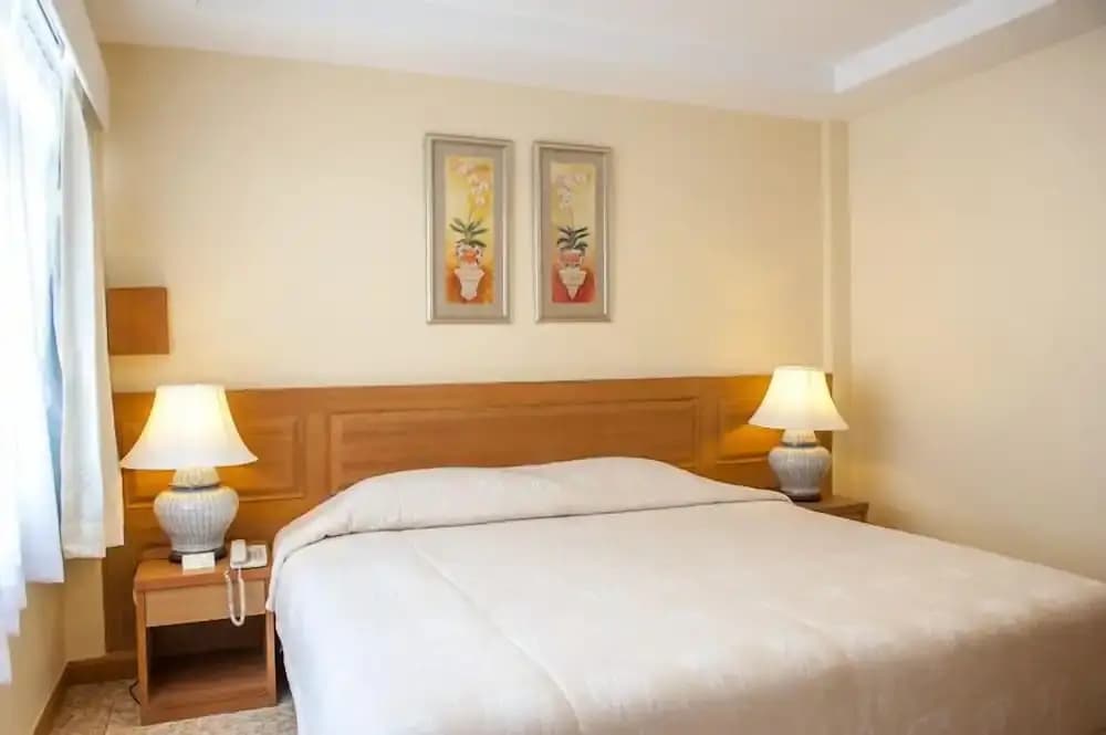 Junior Apartment