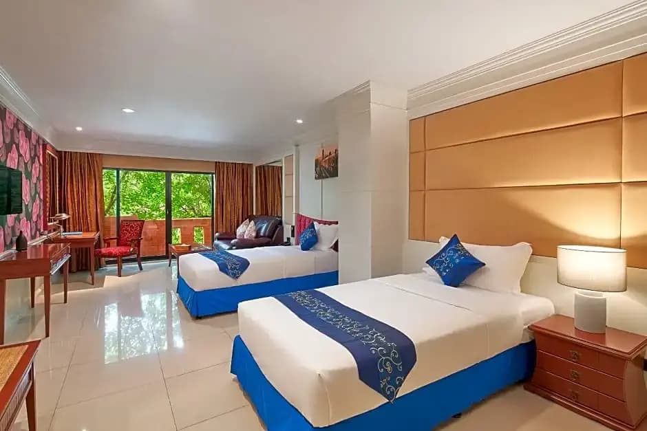Superior room