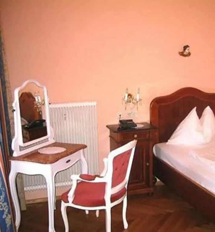 Standard Single room with mountain view