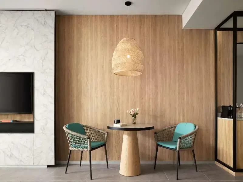 Superior Suite with balcony and with city view