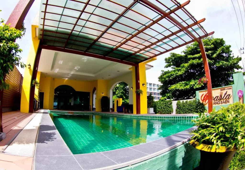 Hotel photo 11
