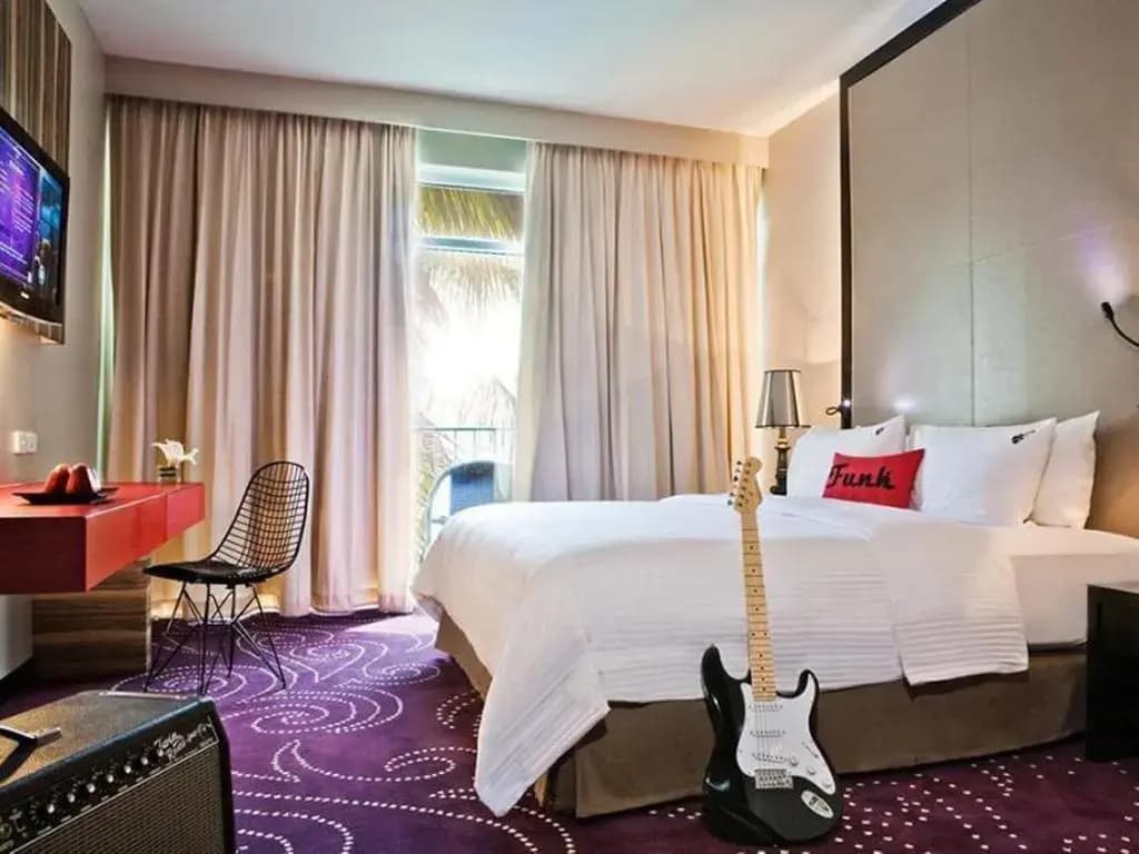 Hotel photo 12