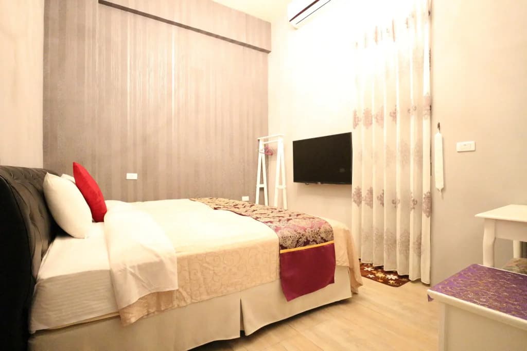 Standard Double room full double bed