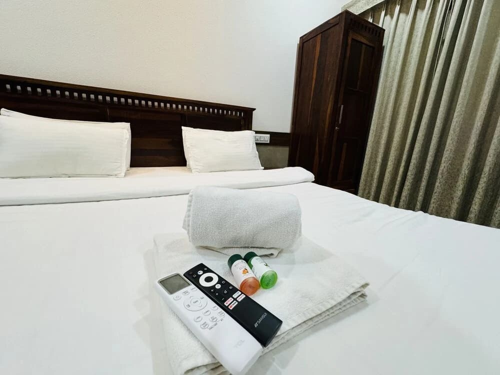 Deluxe Double room full double bed