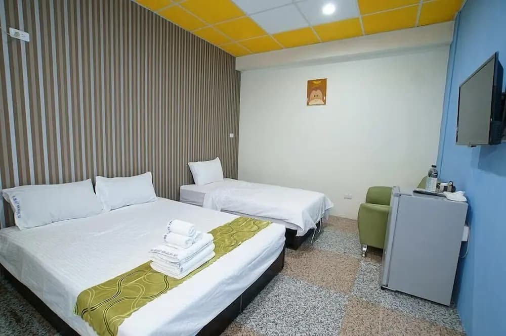 Economy room