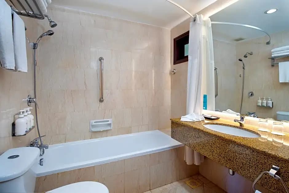 1 Bedroom Single Suite single bed
