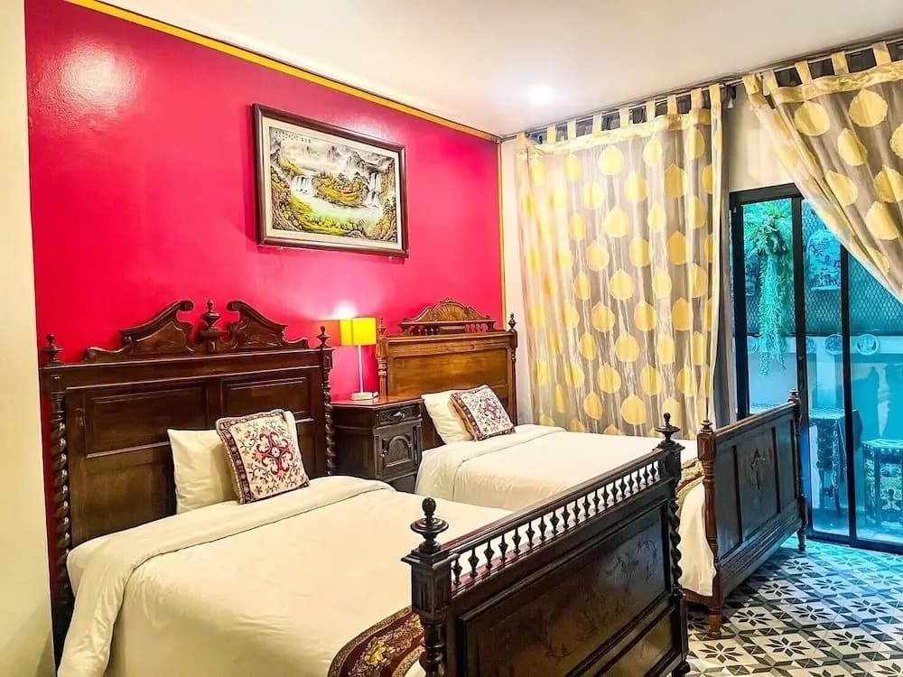 Deluxe Quadruple room
