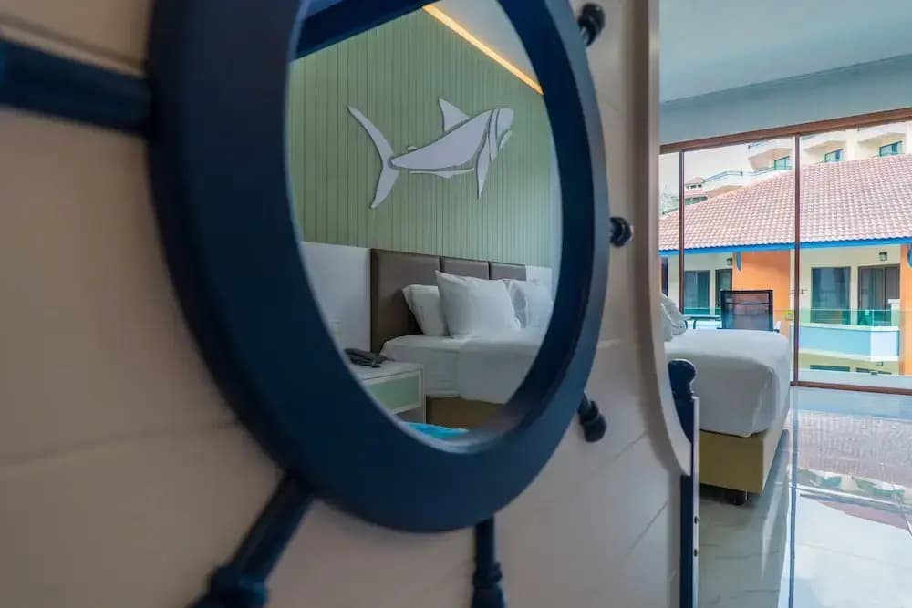 Deluxe Double room with balcony bunk bed