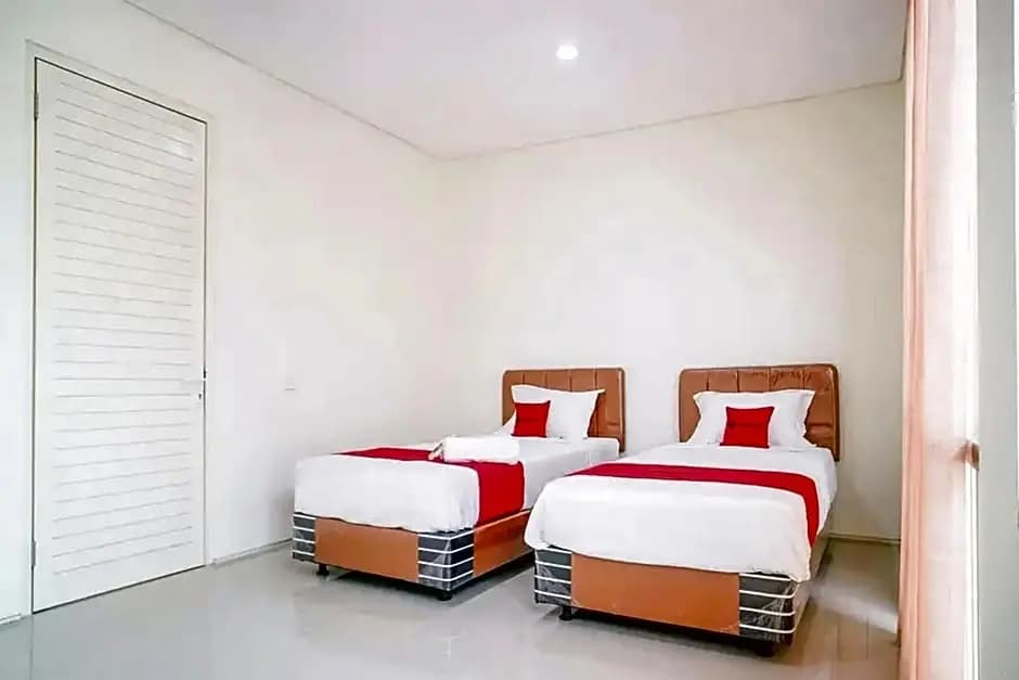 Deluxe Double room twin beds