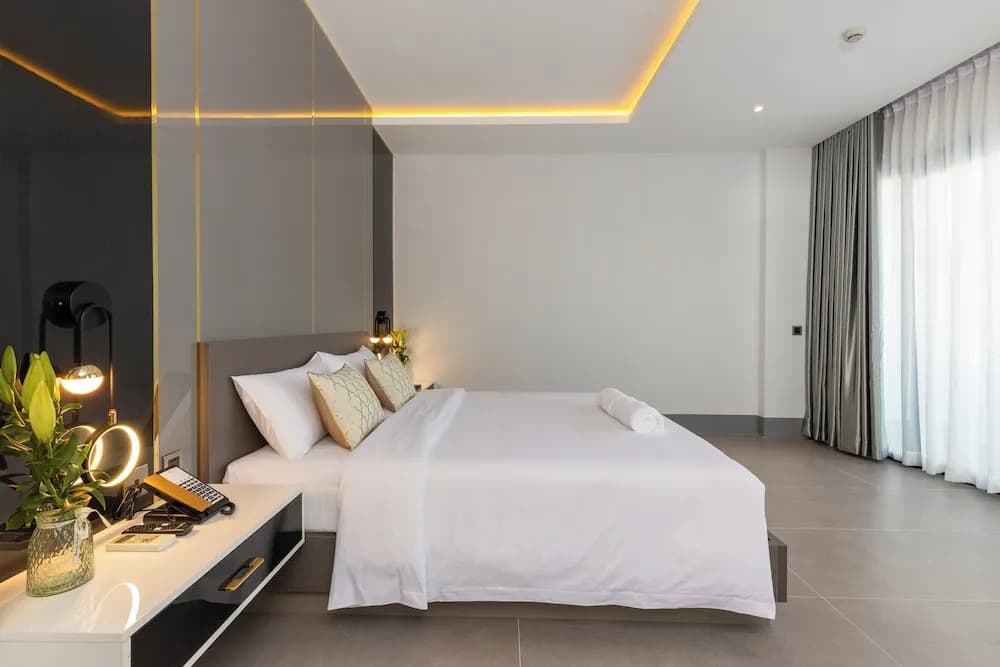 Premier room