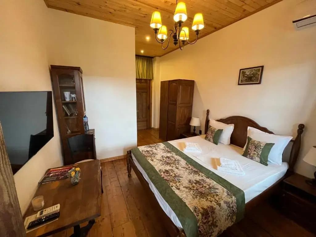 Standard Double room with balcony full double bed
