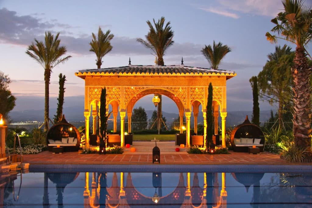 Hotel photo 12