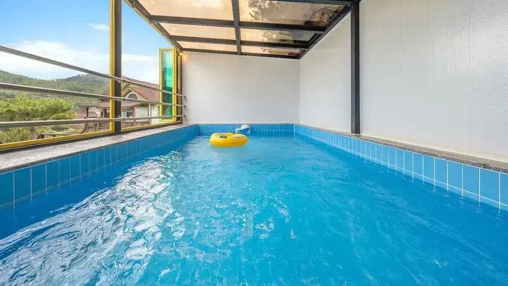 2 Bedrooms Cottage