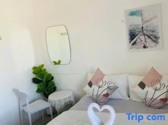 Superior Double room with sea view full double bed
