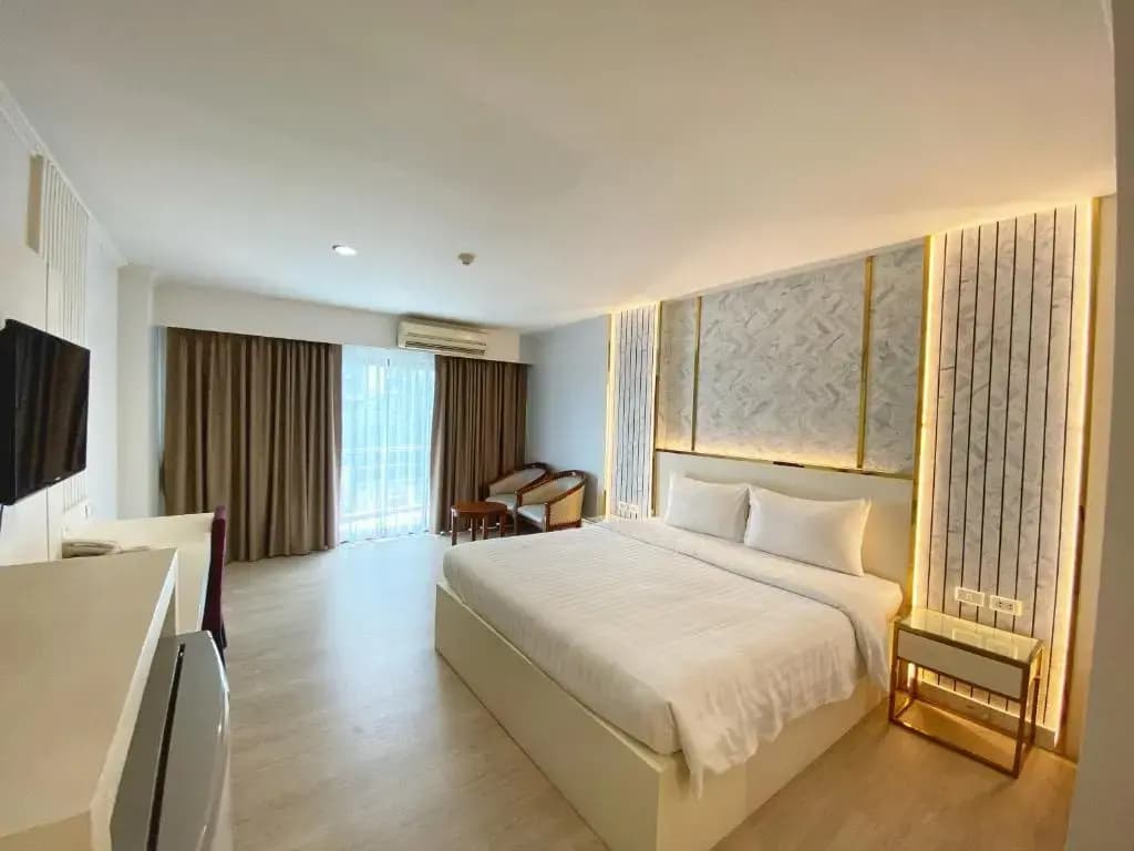 Deluxe Double room full double bed