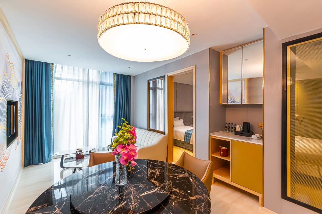 Executive Suite