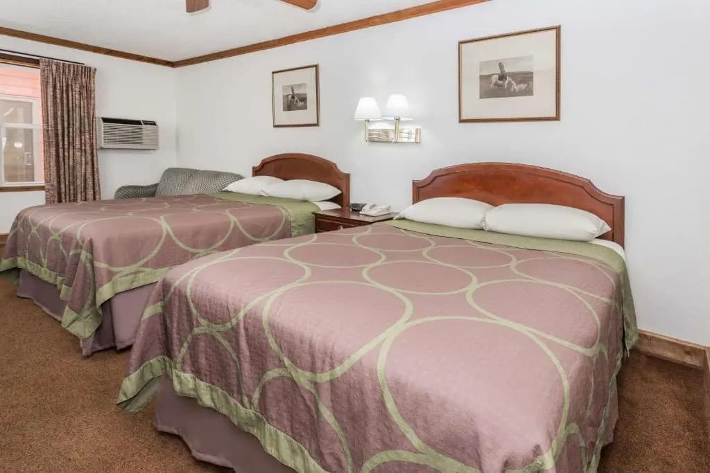 Standard Quadruple room