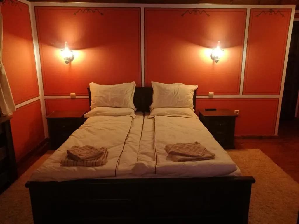 Standard Double room full double bed