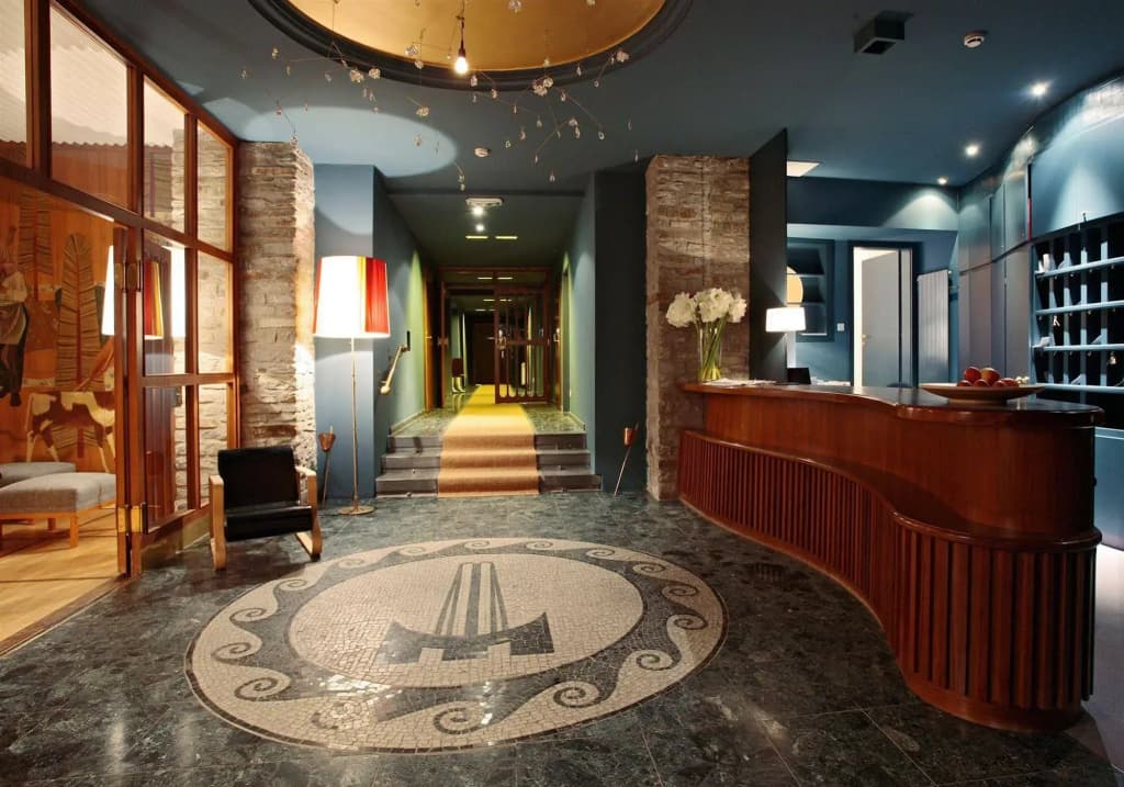 Hotel photo 2