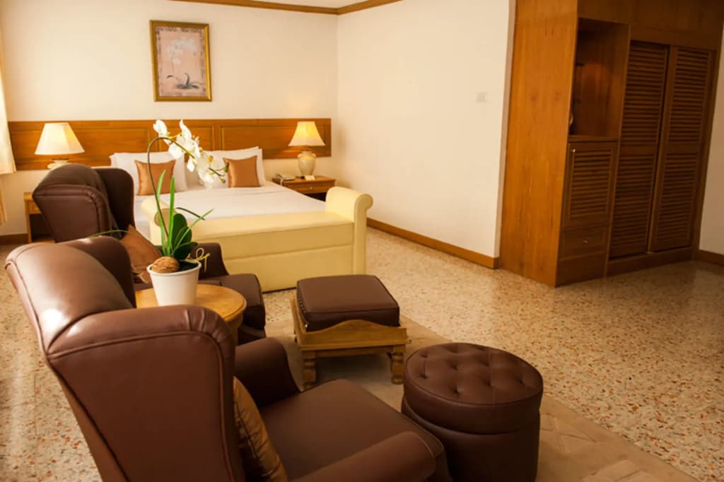 Hotel photo 1