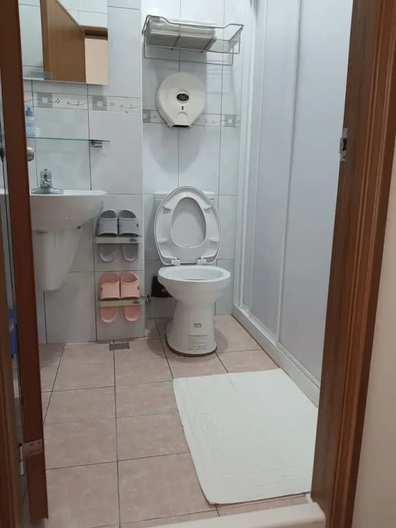 Premier room