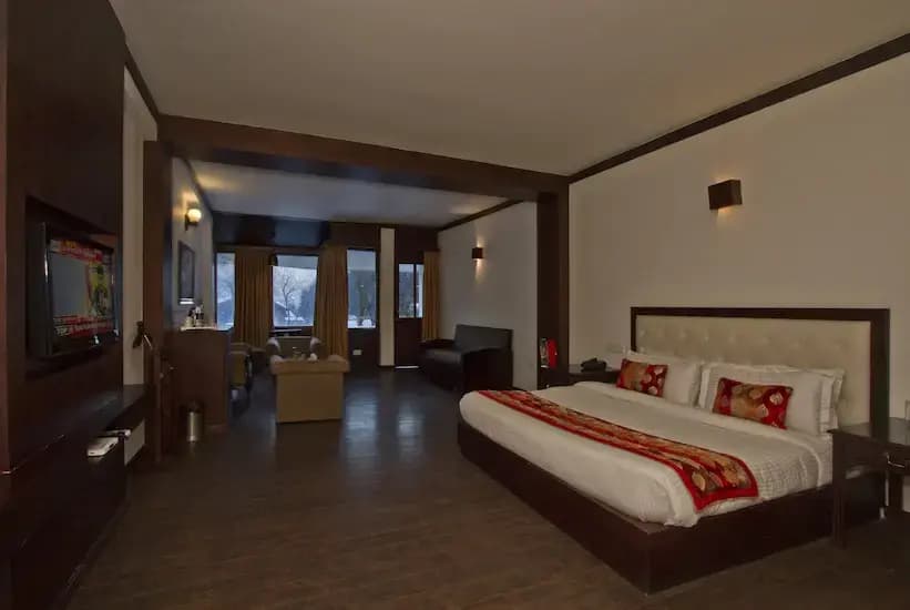 Hotel photo 8